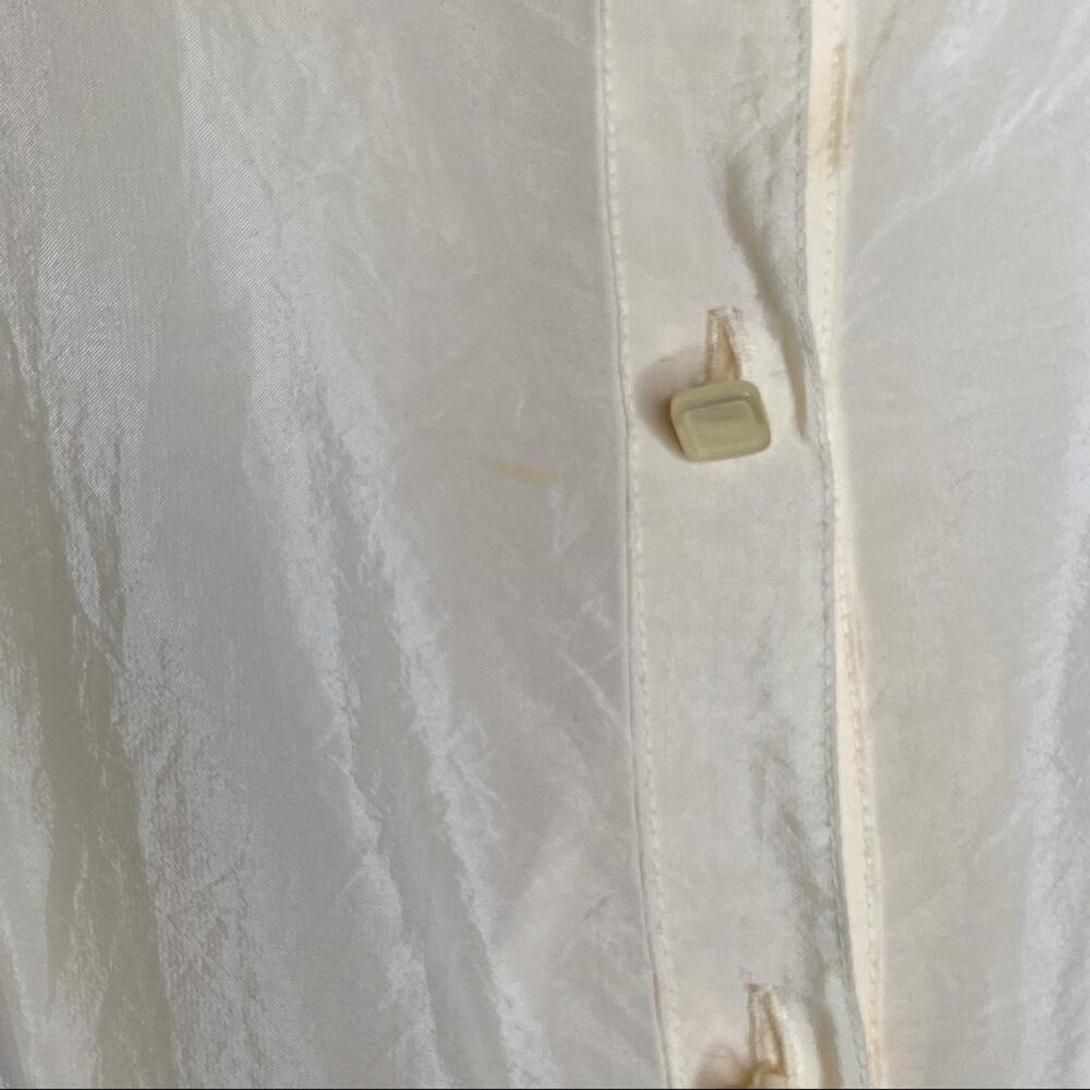 Bcbgeneration Cream Collared Button Down Tank Blo… - image 3